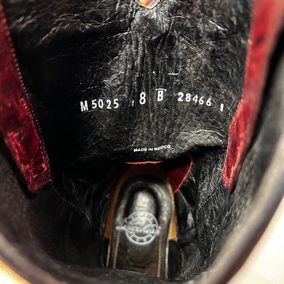 Lucchese 1883 Women's Burgundy Embroidered Cowboy Boots - Picture 5 of 8